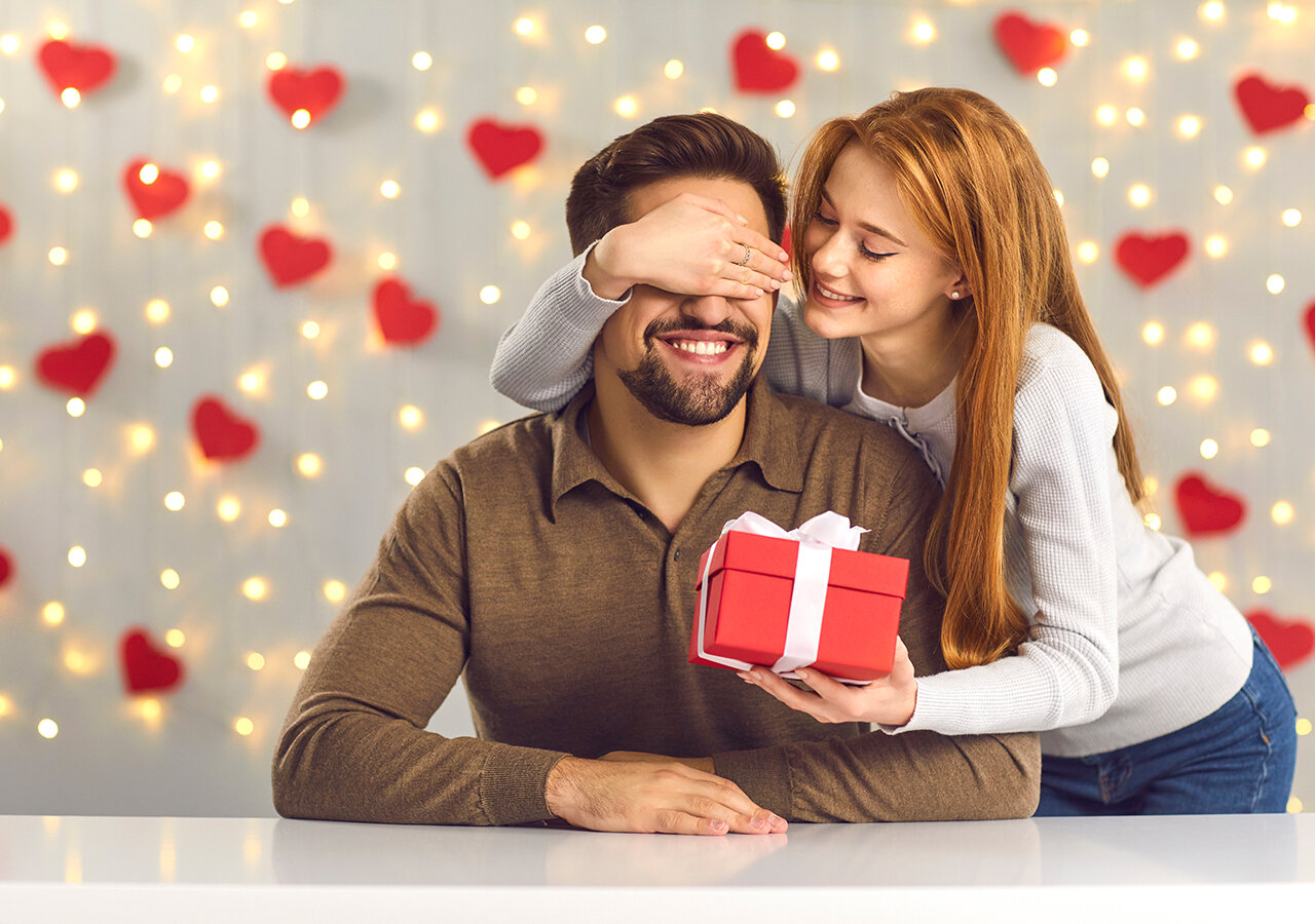 Cadeaux Saint-Valentin Homme 2023 - Florajet Cadeaux Saint-Valentin Homme 2023 - Florajet
